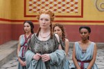6 Rim, sezona I, Keri Kondon i Poli Voker kao Oktavija i Atija Julijska.jpg
